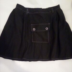 Hot Topic Black Cargo Skater Skirt Size SM